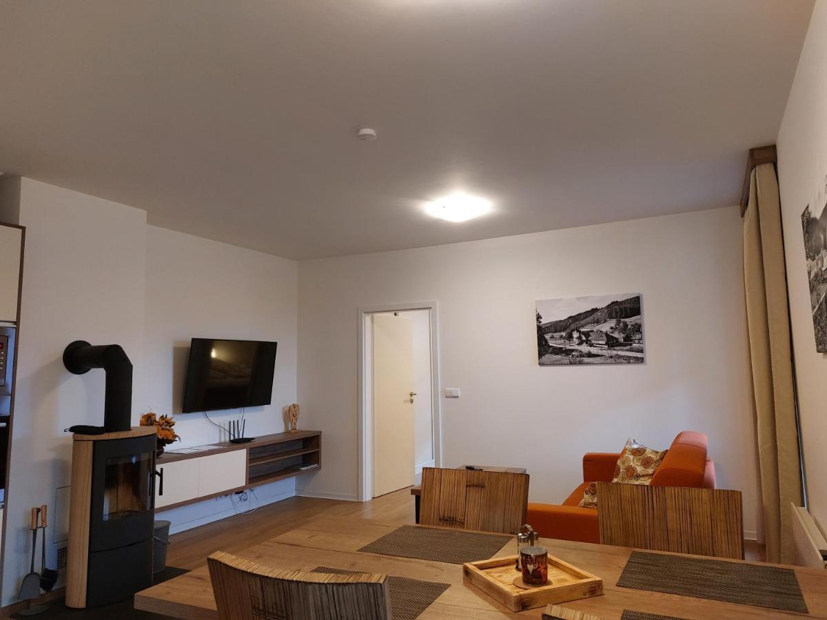 Appartement Polansky Dvur à Velké Karlovice Extérieur photo