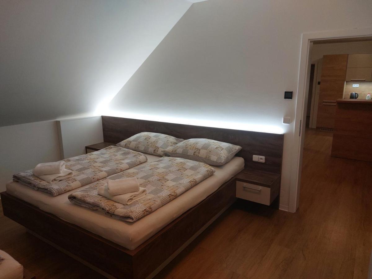 Appartement Polansky Dvur à Velké Karlovice Extérieur photo